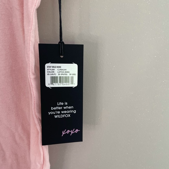 WILDFOX Stay Wild cheetah graphic keke Tee short sleeve T-shirt NWT - Picture 2 of 3